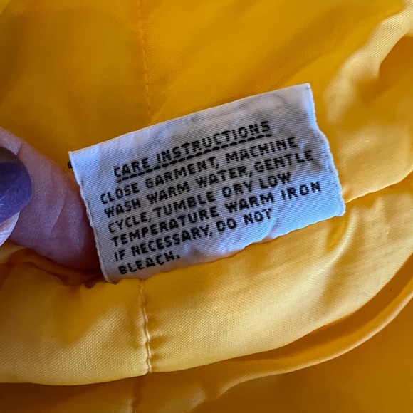 Vintage 80s White Puffer Jacket - Picture 12 of 14